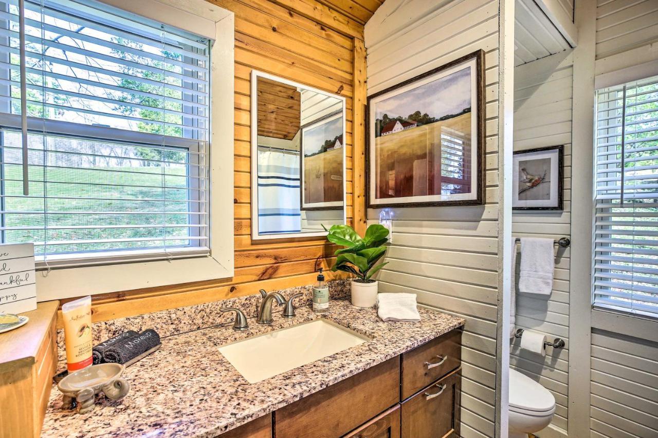 Sunny Hill Cottage Dry Ridge Escape With Deck! Exterior photo